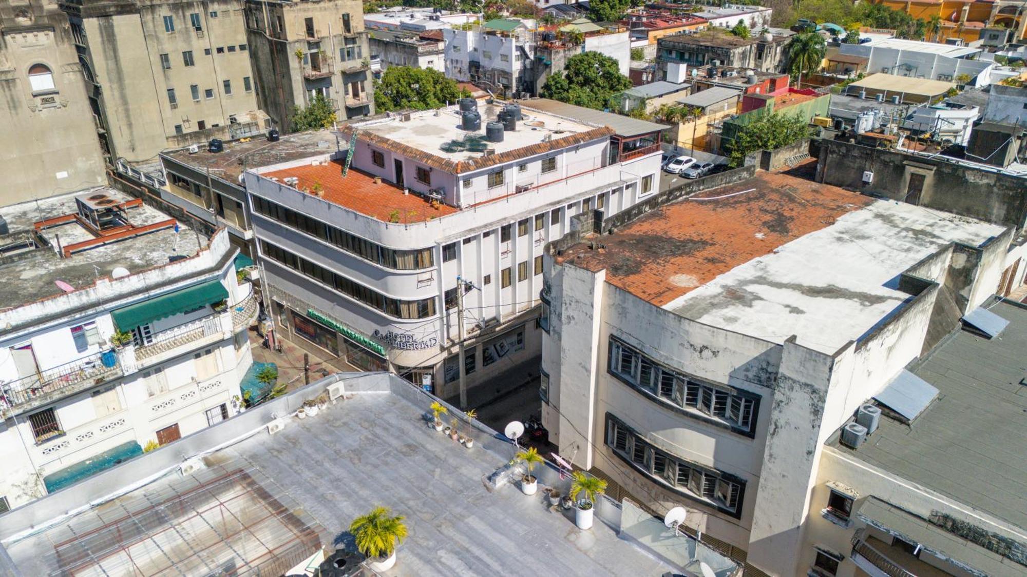 Hotel Libertad At Historic Main Street 산토도밍고 외부 사진