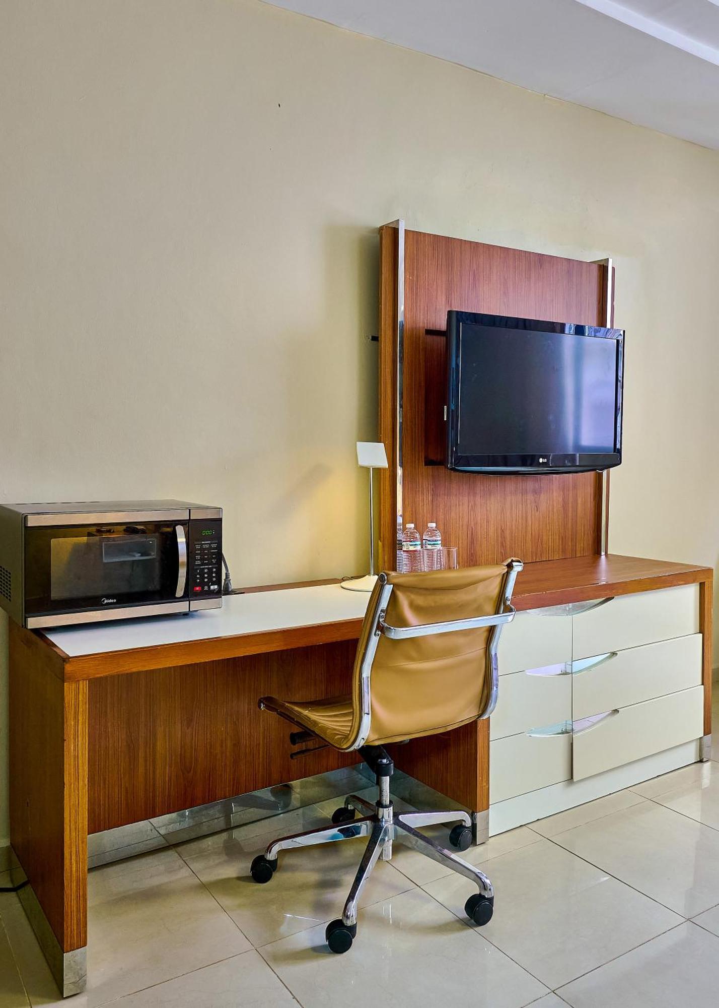 Hotel Libertad At Historic Main Street 산토도밍고 외부 사진